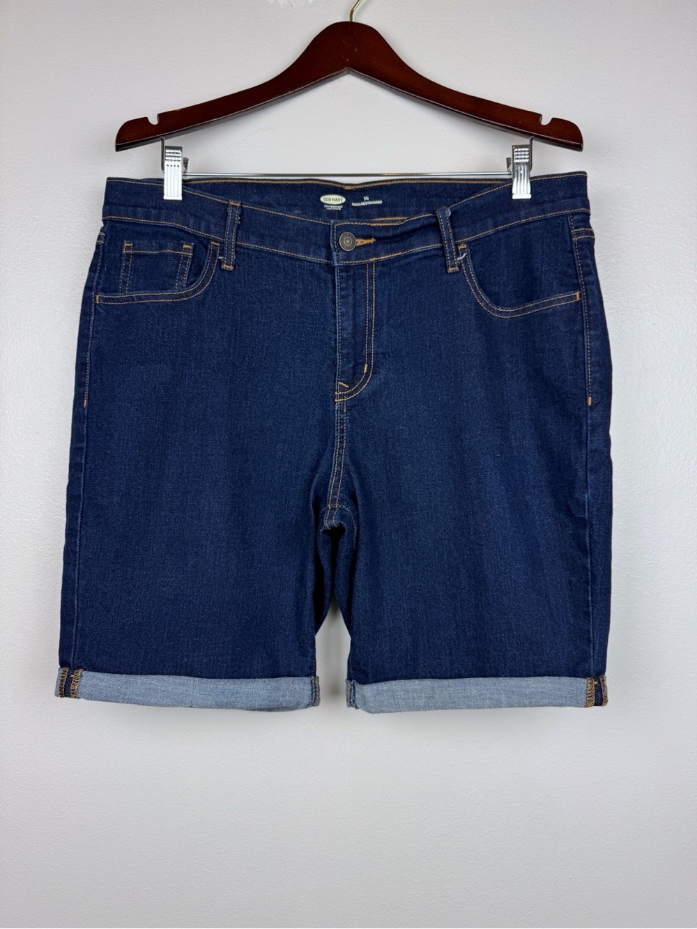Old Navy High Rise Bermuda Jean Shorts Dark Wash Denim Rolled Hem Size 14